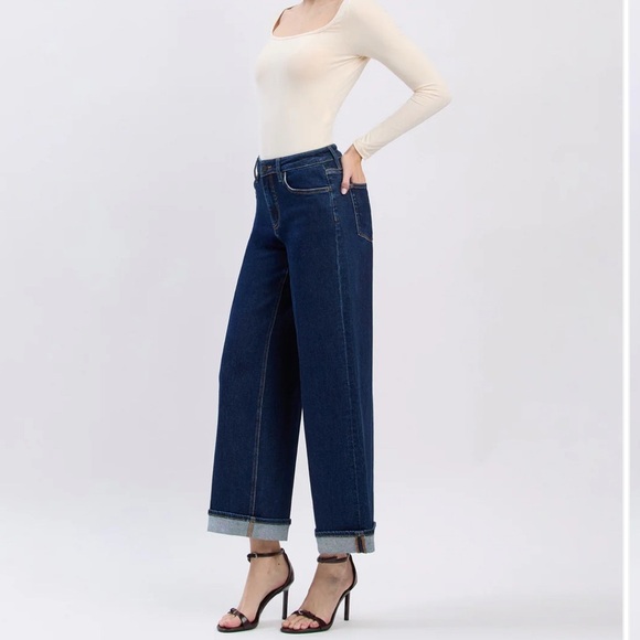 Vervet | Dark High Rise Cuffed Wide-Leg Jeans with Stretch | Sz 30 - Picture 2 of 11
